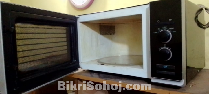 LG micro oven for sell